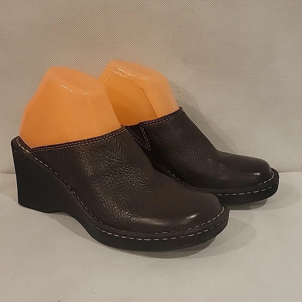 BJORNDAL DARK BROWN LEATHER MULES CLOGS (sz 7-1/2)โ